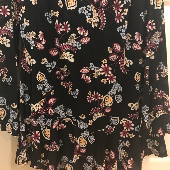 Tunic - Picture 5 of 8